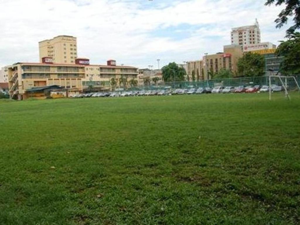 Hotel Ymca Kuala Lumpur Extérieur photo
